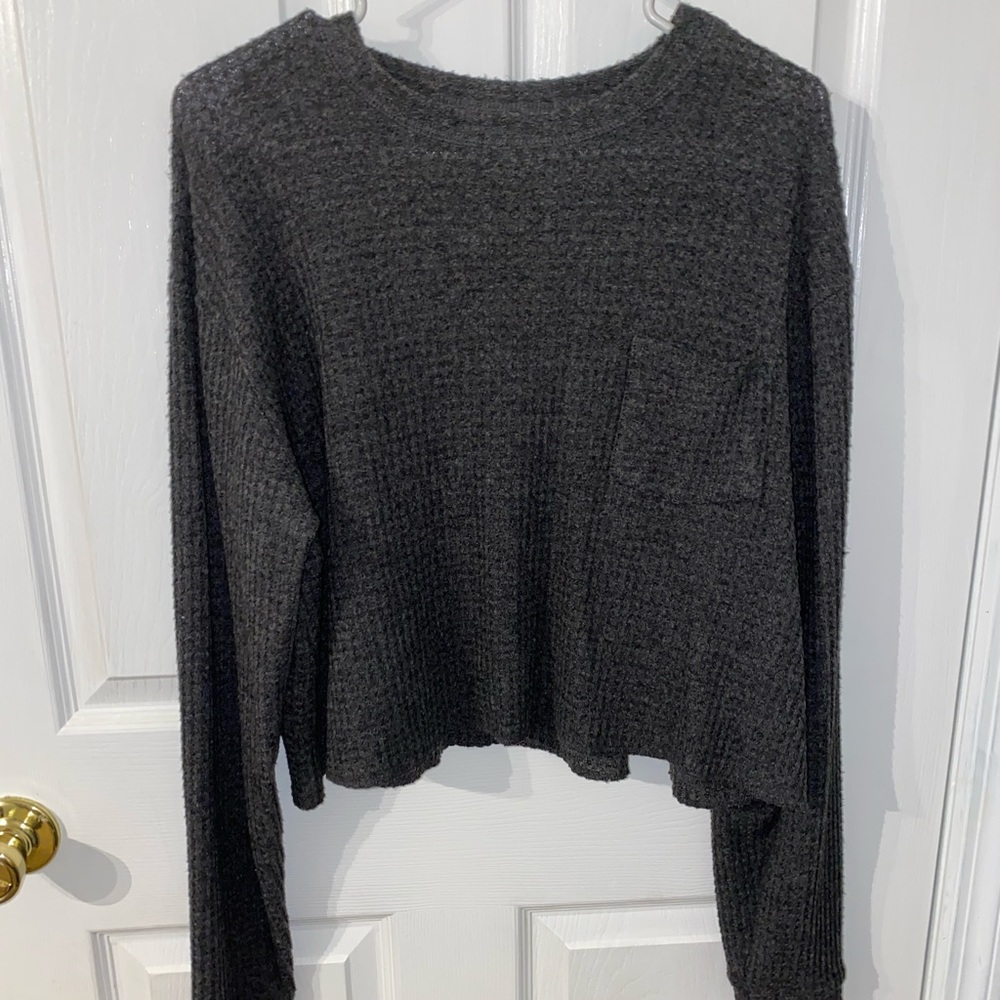 Long sleeve grey waffle knit crop top